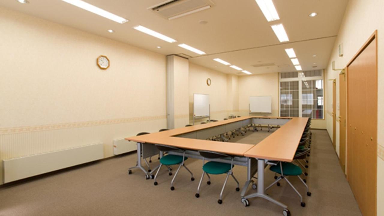 Hotel Toyoko Ekimae 3*