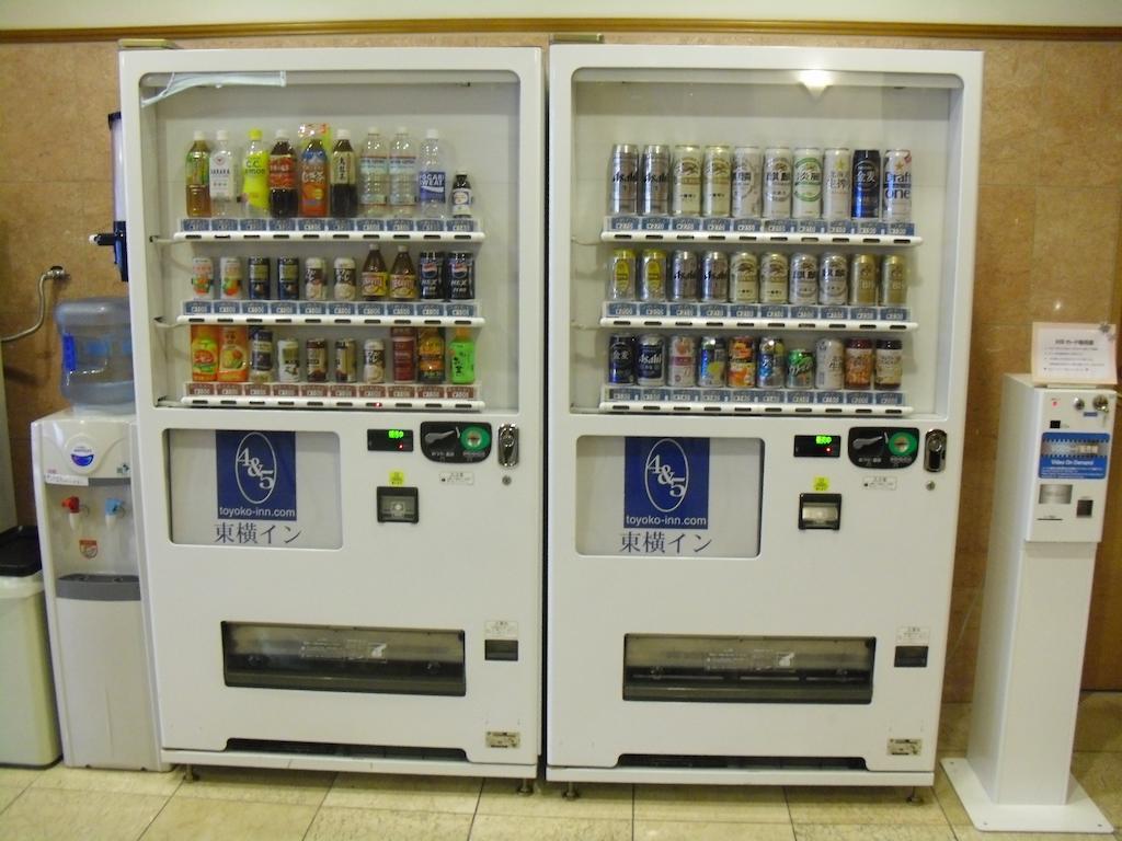 Hotel Toyoko Ekimae 3*